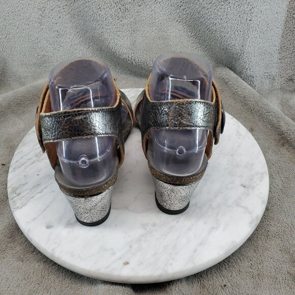 Taos Footwear Shoes Womens EU 36 US 5-5.5 Silver Leather Carousel Sandals *Read* - Picture 5 of 11